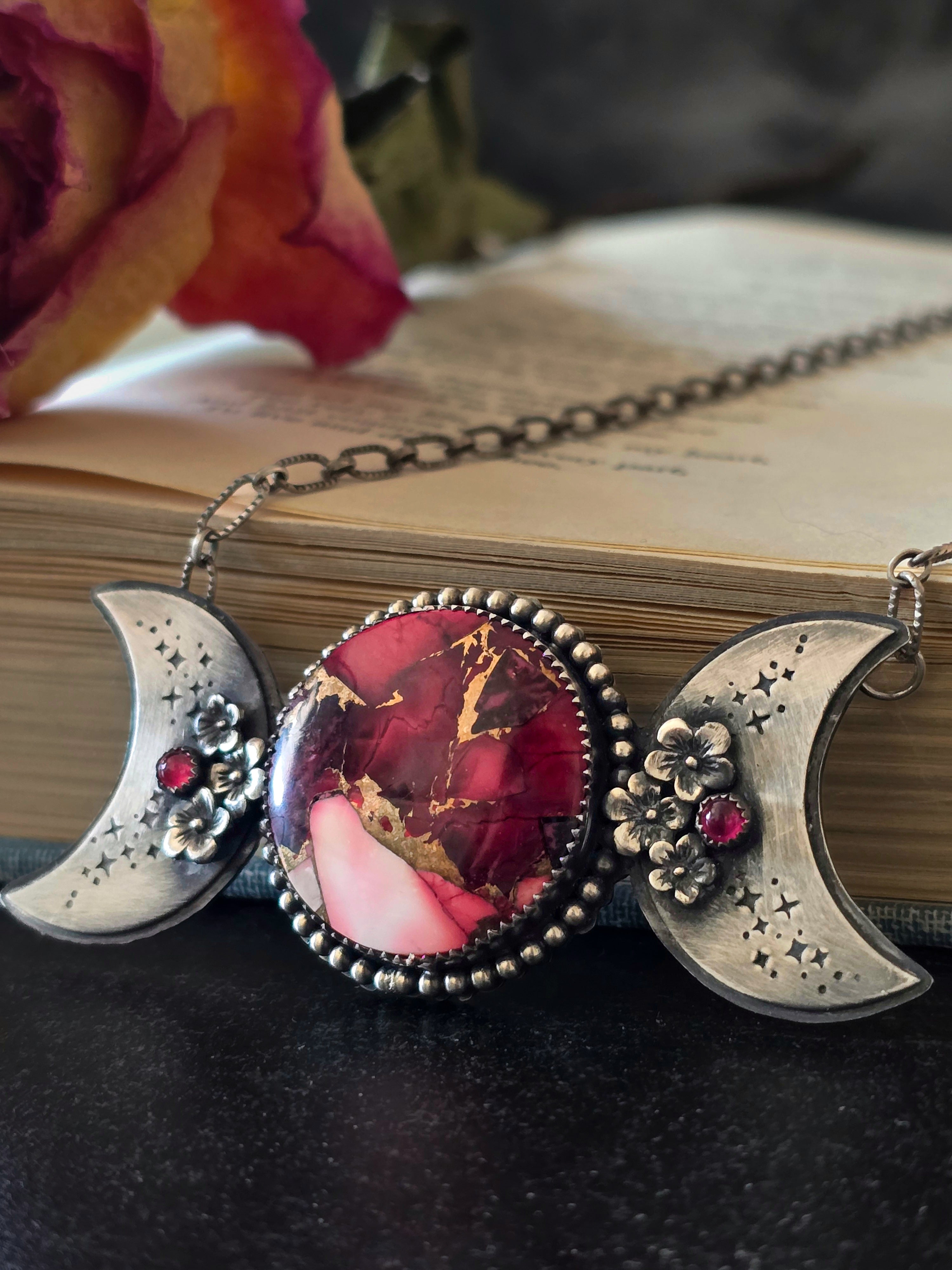 Payment plan for Tess for Triple Moon red dahlia