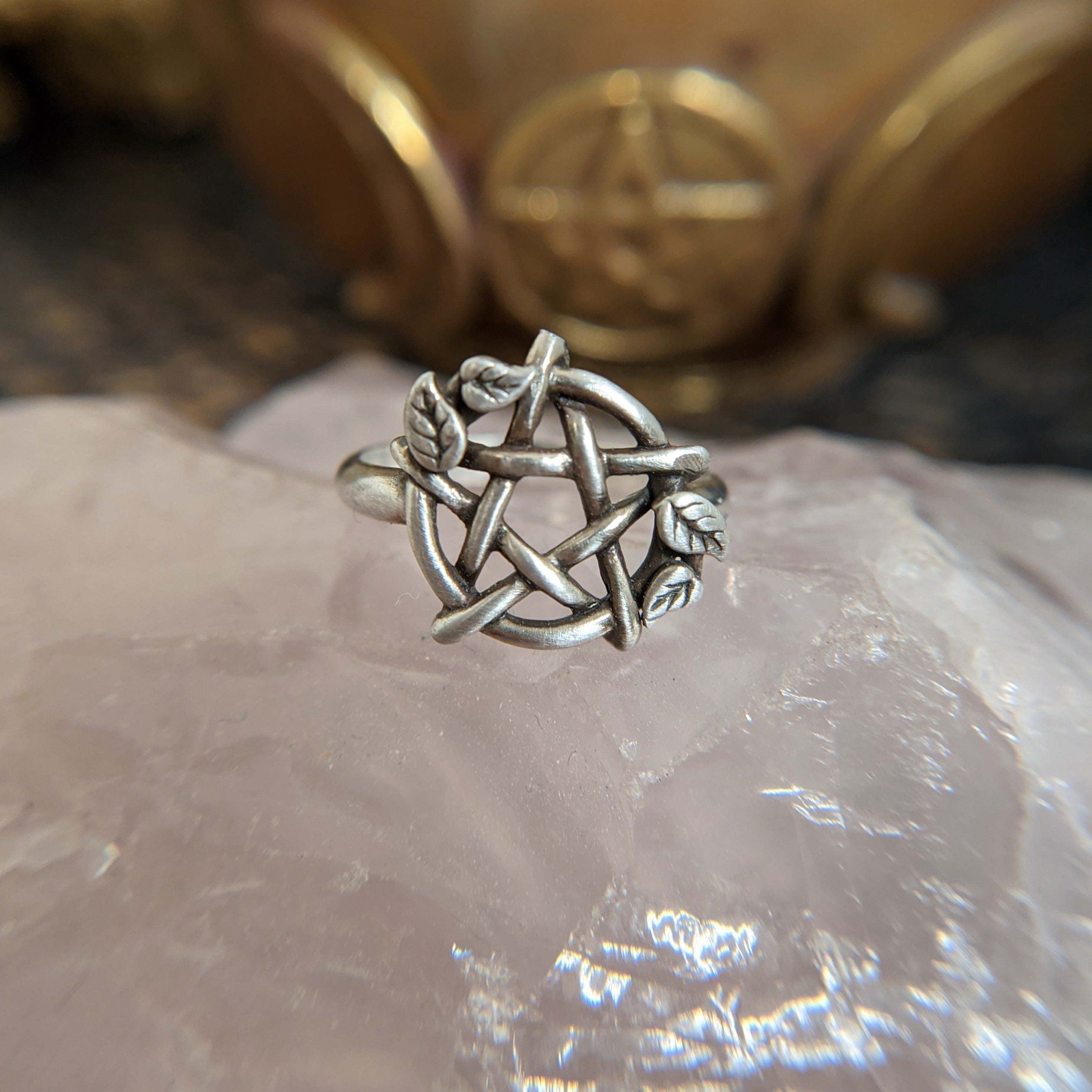 Pentacle Ring with Leaves