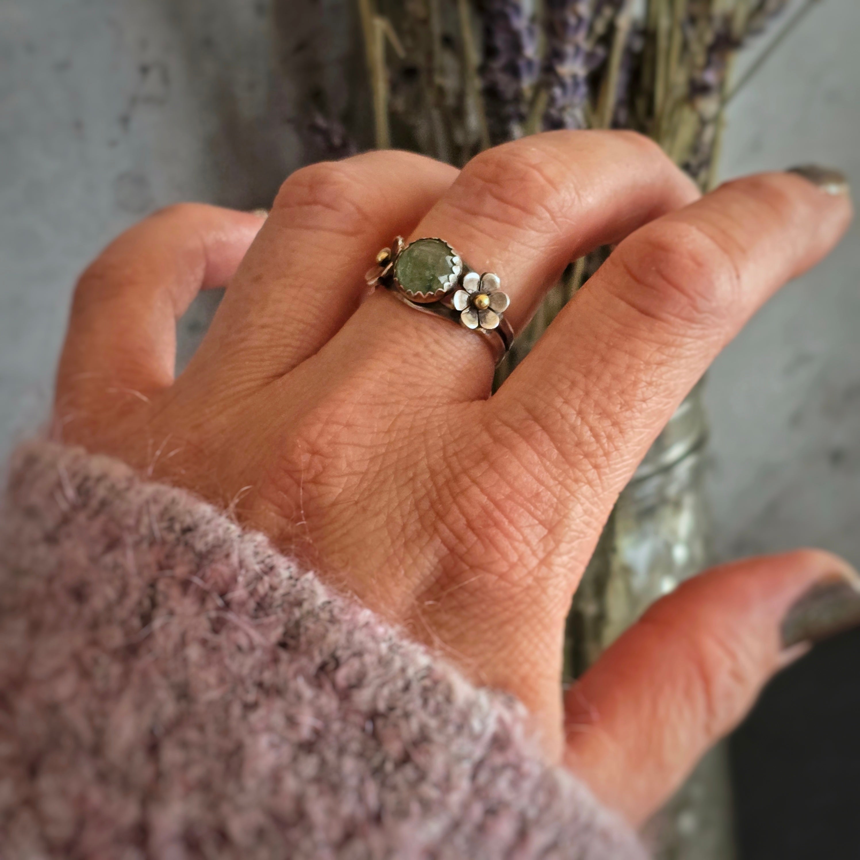 Floral Ring with Mint Kyanite